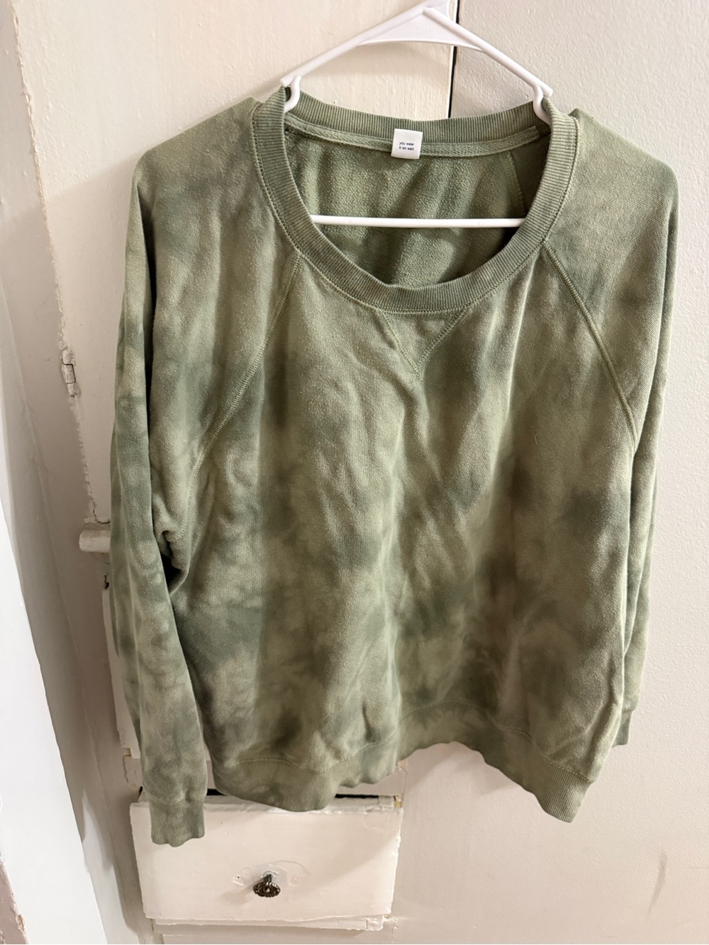 Old Navy Olive Tie-Dye Crewneck Sweater
